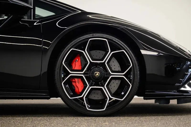 2024 Lamborghini Huracán Tecnica, 9/20
