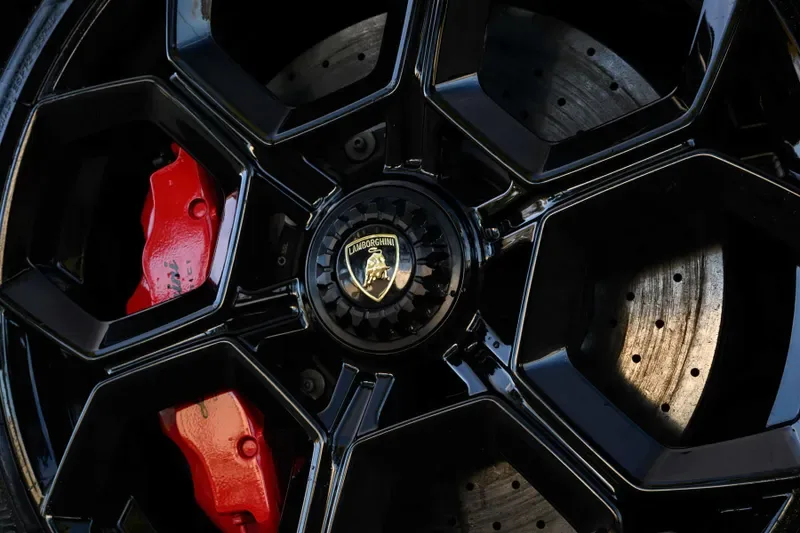2024 Lamborghini Huracán Tecnica, 18/20