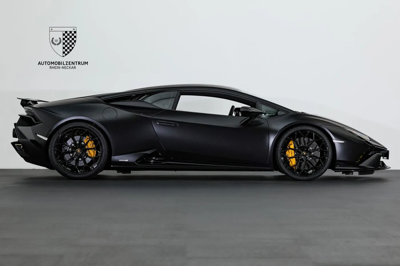 2024 Lamborghini Huracán Tecnica proposée par un spécialiste de la supercar à Viernheim, Allemagne, photo 8 sur 25