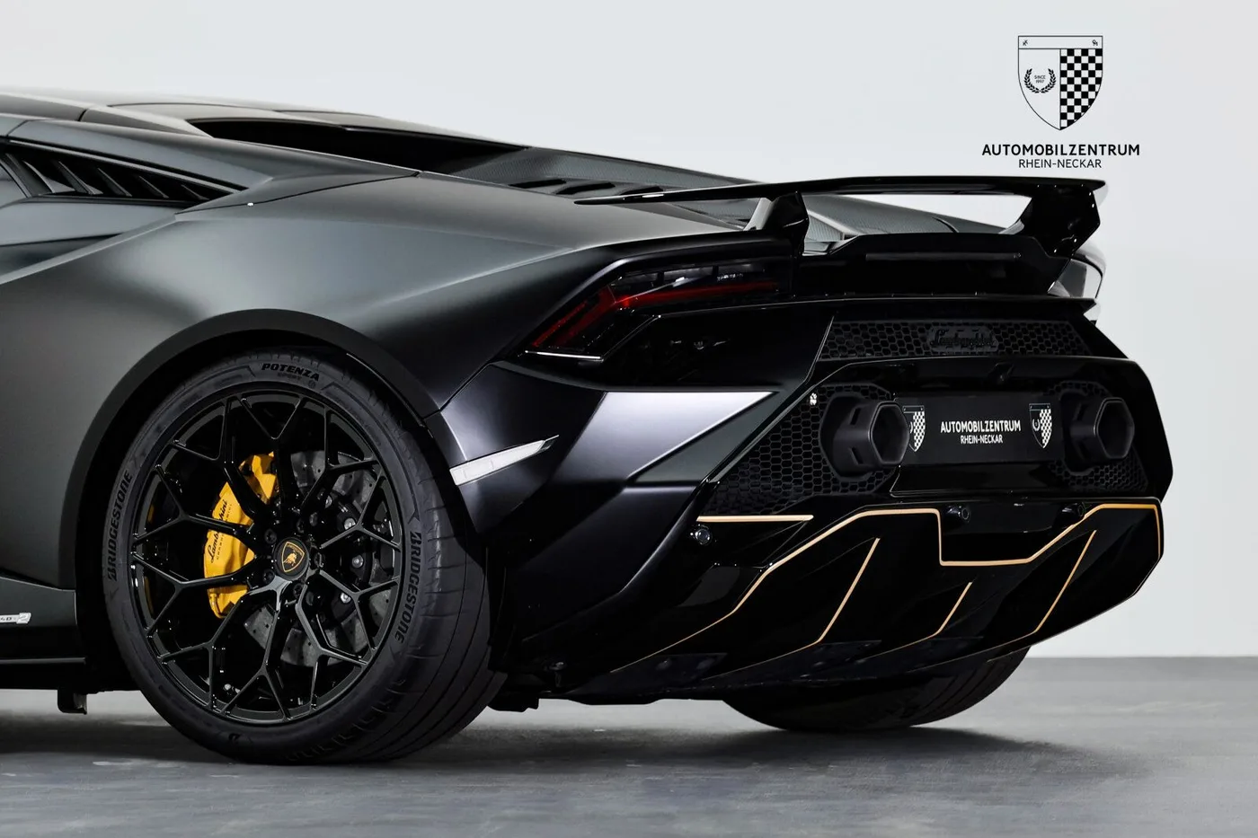 2024 Lamborghini Huracán Tecnica proposée par un spécialiste de la supercar à Viernheim, Allemagne, photo 15 sur 25