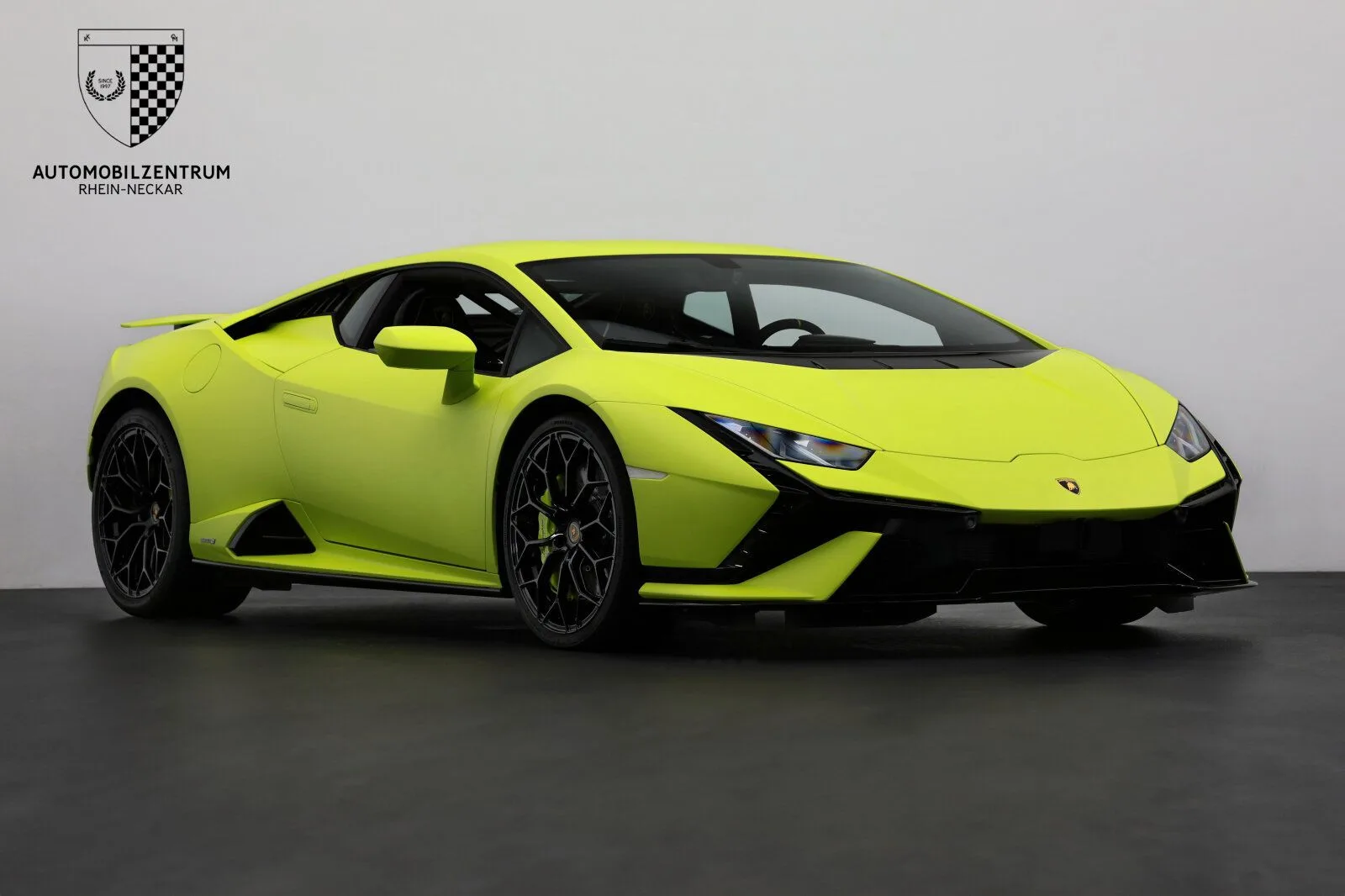 2024 Lamborghini Huracán Tecnica, 3/30