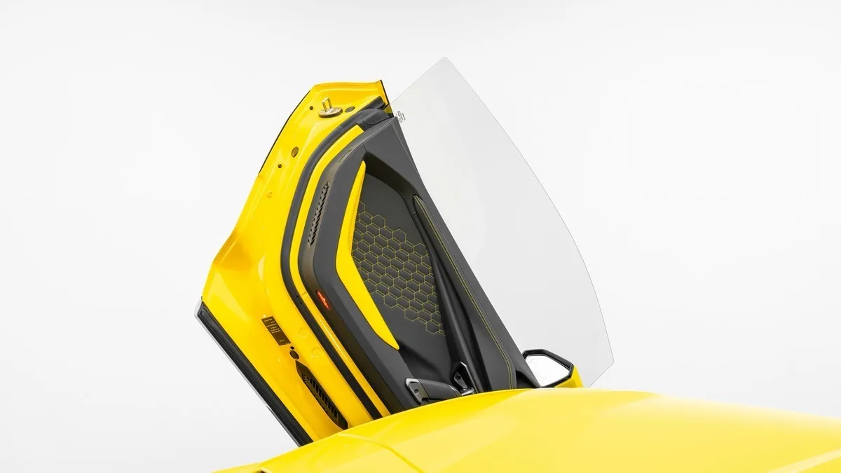 2024 Lamborghini Revuelto angeboten von einem Fachhändler in Dubai, Vereinigte Arabische Emirate, Foto 6 von 19