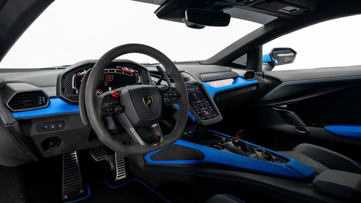2024 Lamborghini Revuelto, 18/29