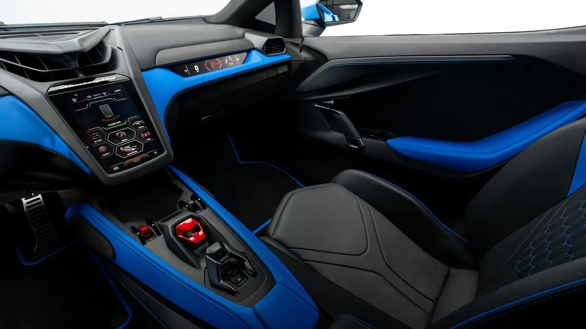 2024 Lamborghini Revuelto, 19/29
