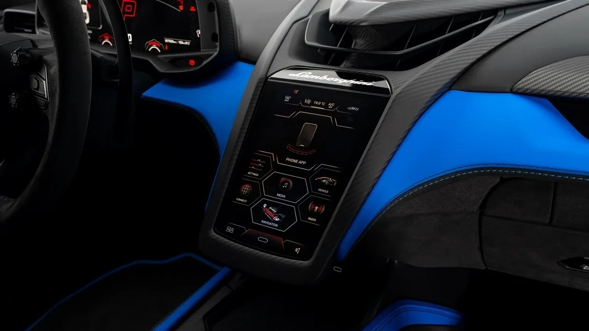 2024 Lamborghini Revuelto, 24/29