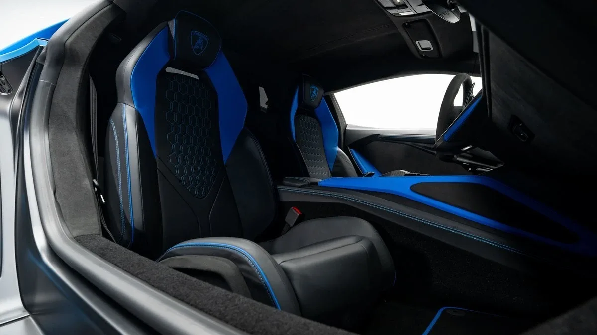 2024 Lamborghini Revuelto, 26/29