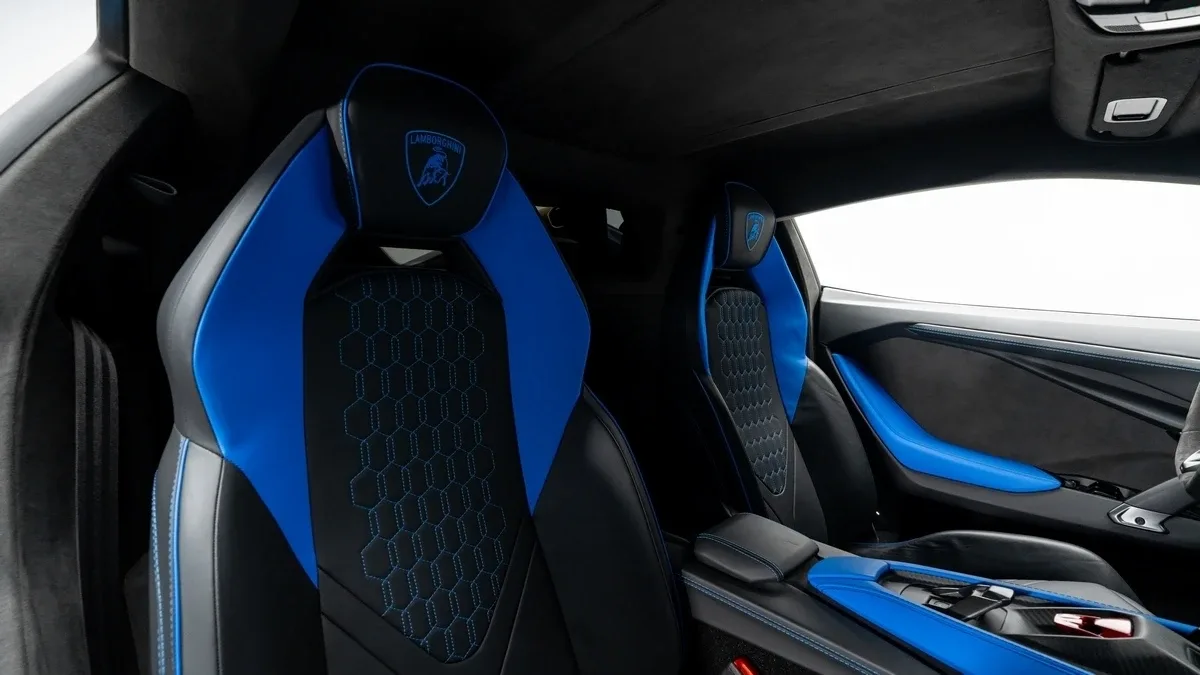 2024 Lamborghini Revuelto, 28/29