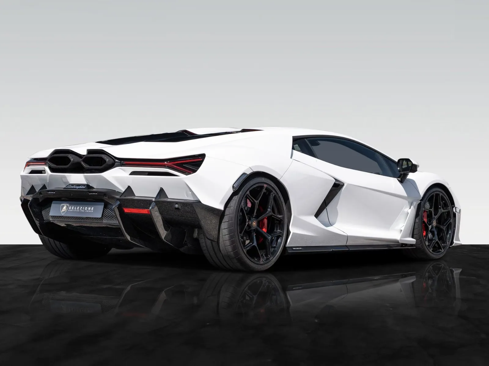 2024 Lamborghini Revuelto, 3/30