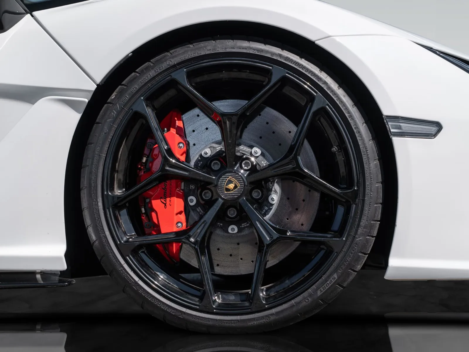 2024 Lamborghini Revuelto, 9/30