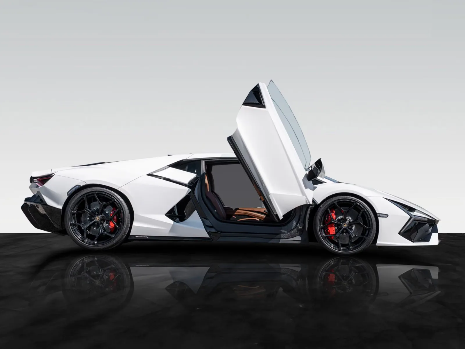 2024 Lamborghini Revuelto, 14/30