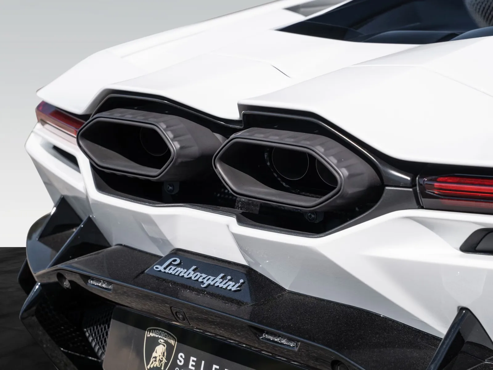 2024 Lamborghini Revuelto, 16/30