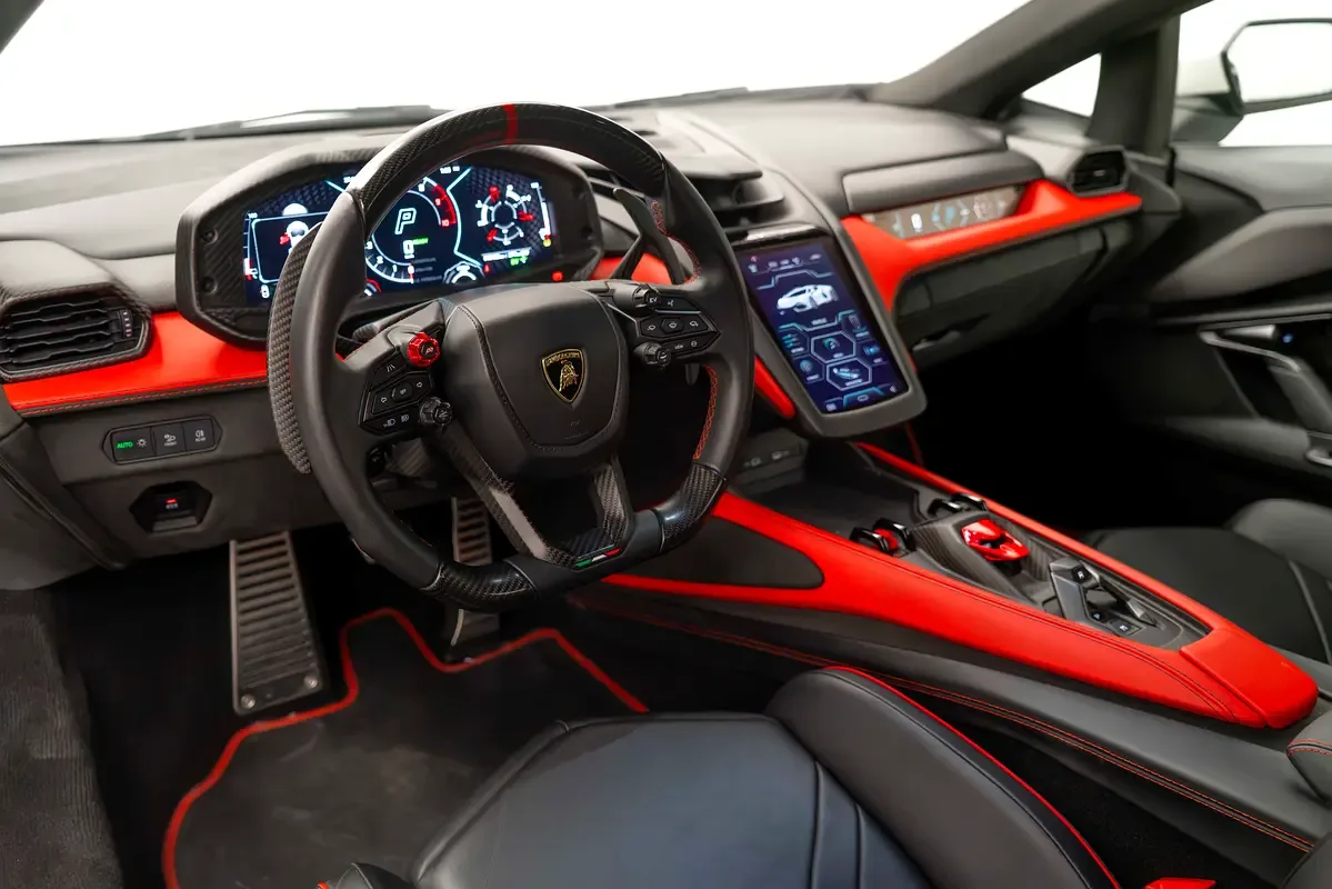 2024 Lamborghini Revuelto, 8/16