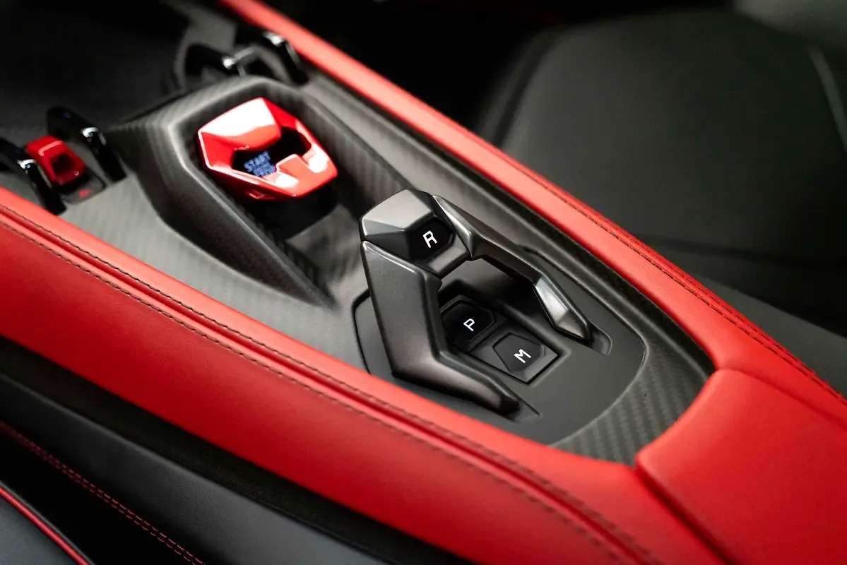 2024 Lamborghini Revuelto, 10/16