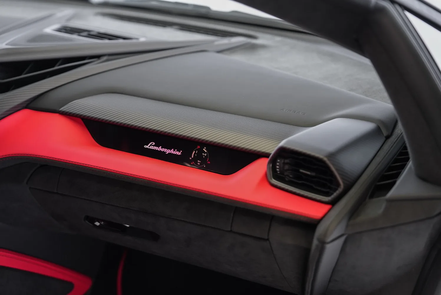 2024 Lamborghini Revuelto, 16/19