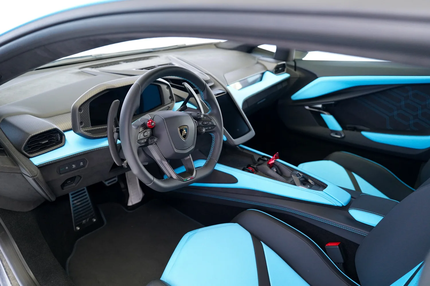 2024 Lamborghini Revuelto, 8/15