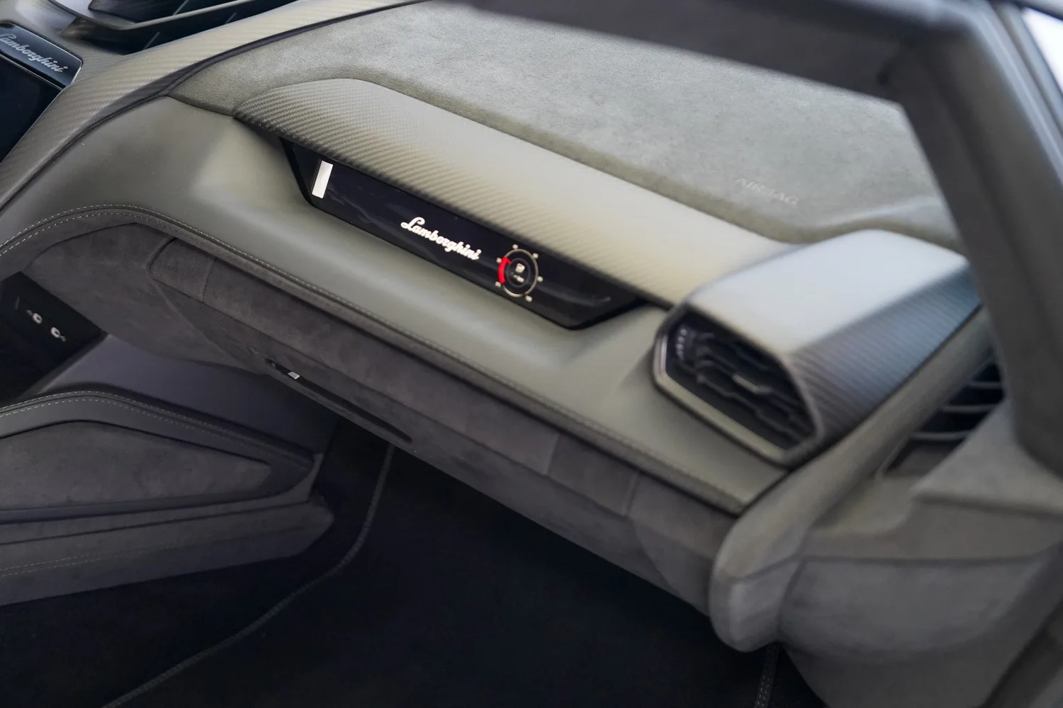 2024 Lamborghini Revuelto, 10/12
