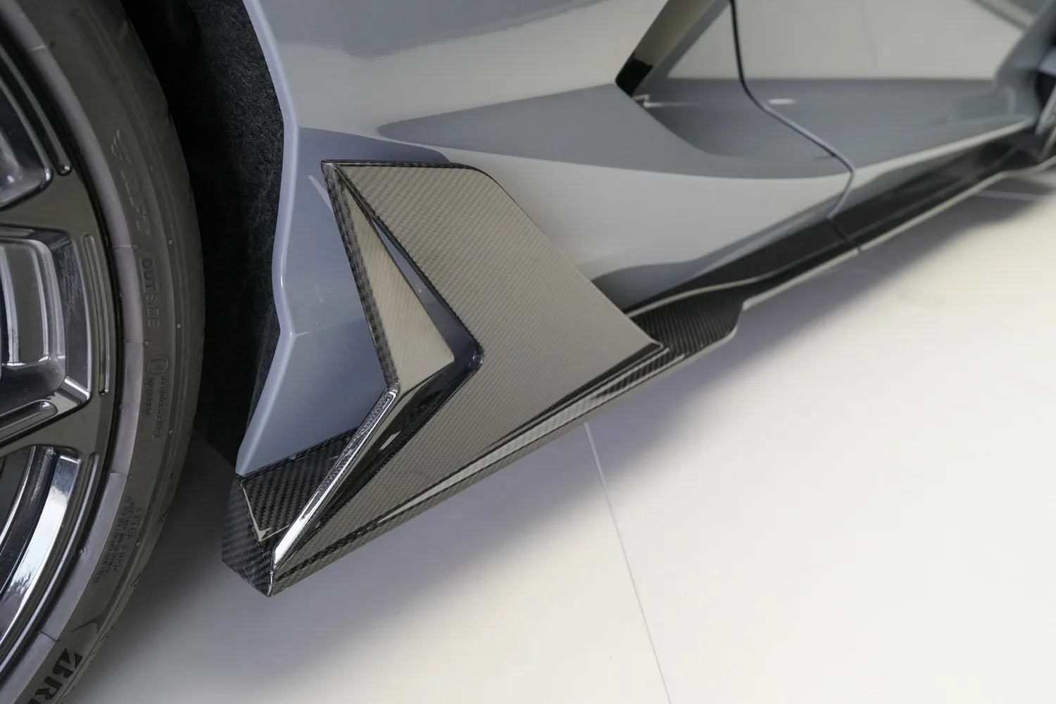 2024 Lamborghini Revuelto, 6/19