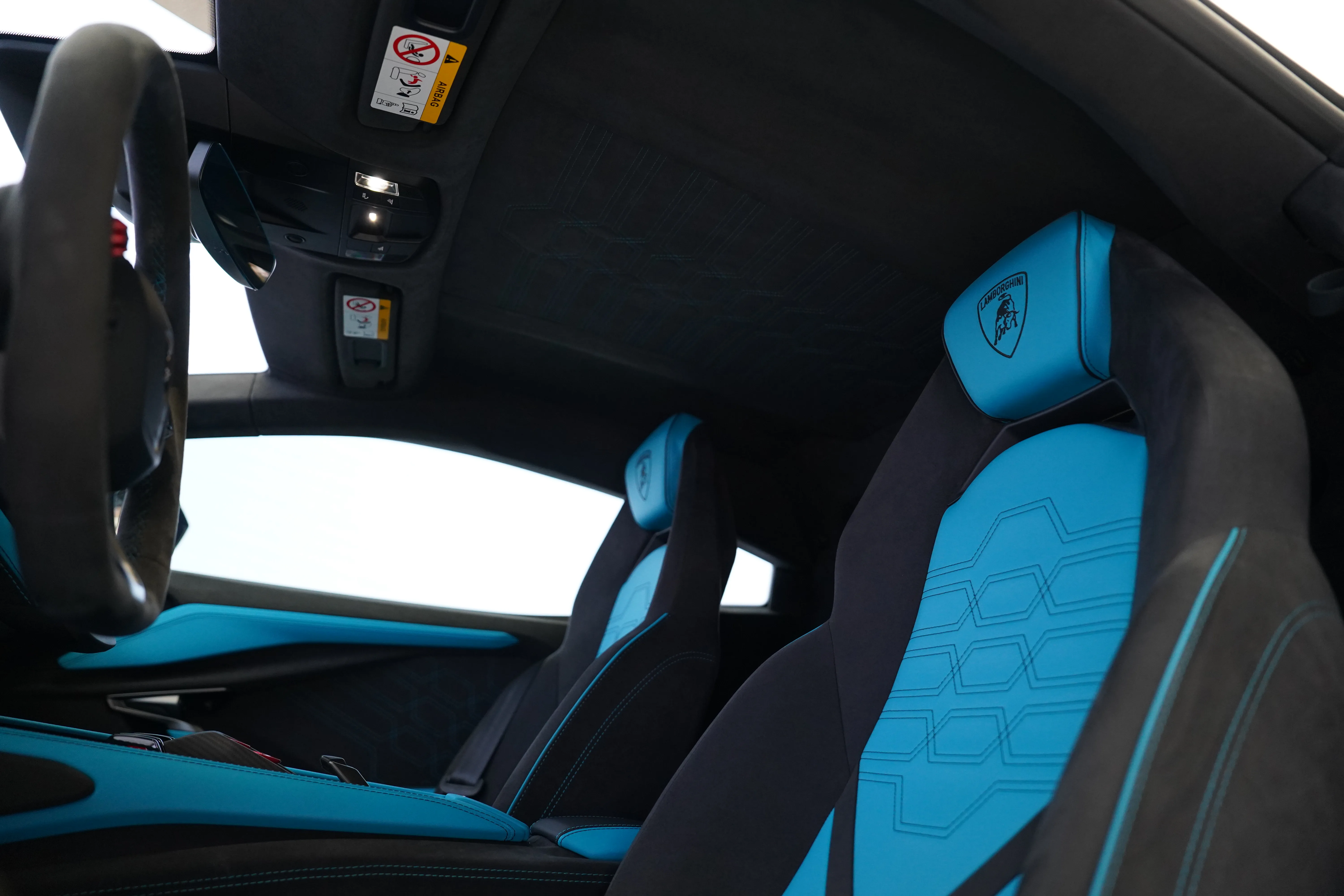 2024 Lamborghini Revuelto, 16/19