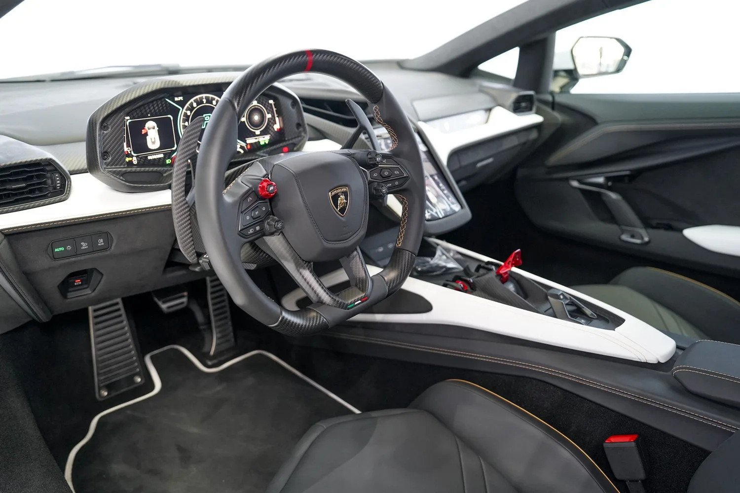 2024 Lamborghini Revuelto, 6/18