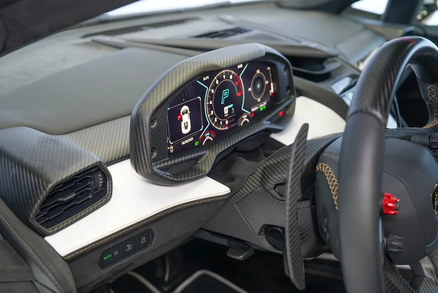 2024 Lamborghini Revuelto, 7/18