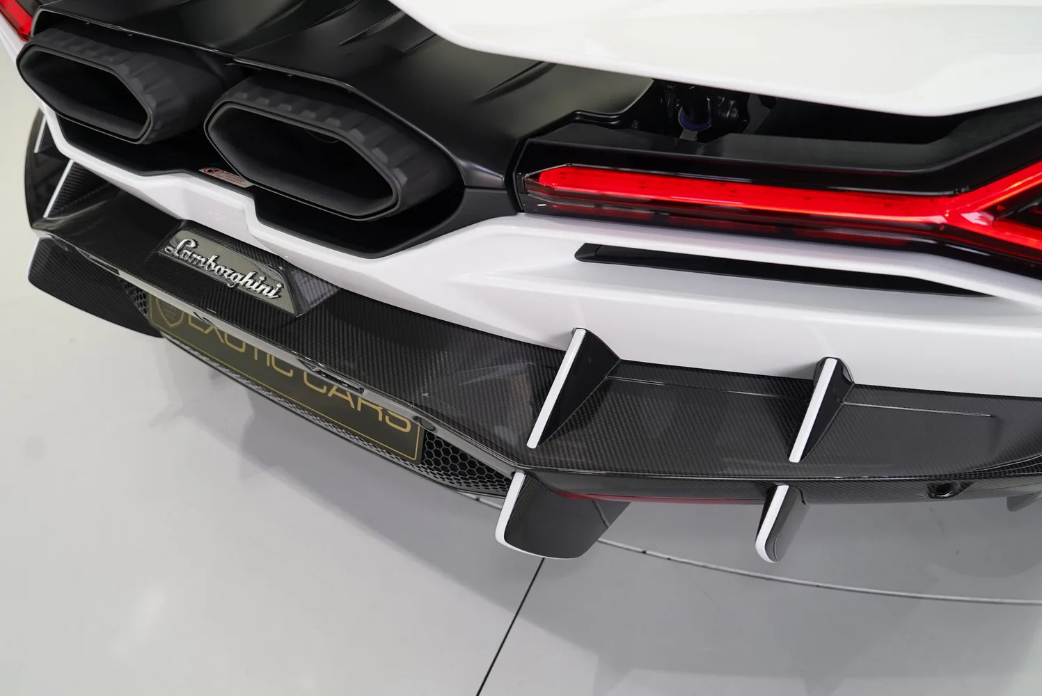 2024 Lamborghini Revuelto, 15/18