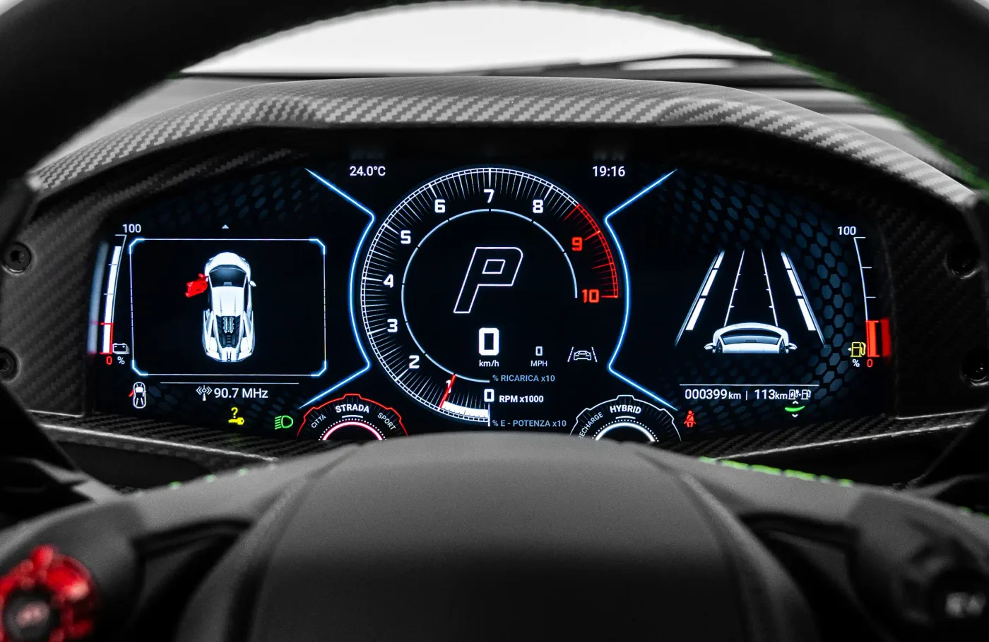 2024 Lamborghini Revuelto angeboten von einem Fachhändler in Dubai, Vereinigte Arabische Emirate, Foto 8 von 10
