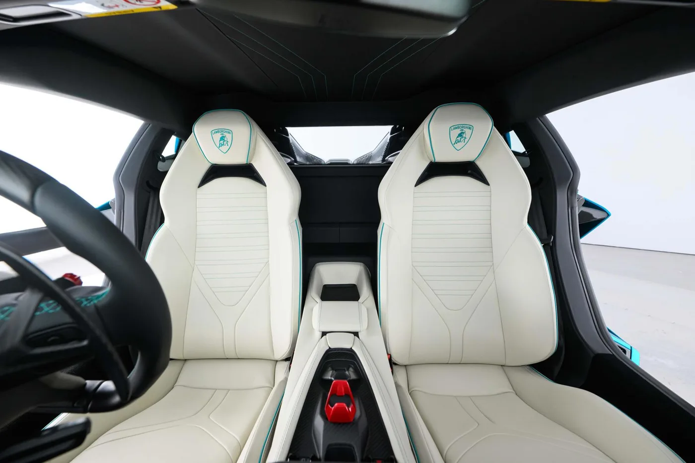 2024 Lamborghini Revuelto angeboten von einer Vertragshändlergruppe in London, Vereinigtes Königreich, Foto 7 von 20