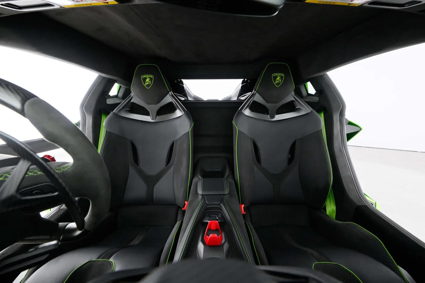2024 Lamborghini Revuelto angeboten von einer Vertragshändlergruppe in Hatfield, Vereinigtes Königreich, Foto 7 von 20
