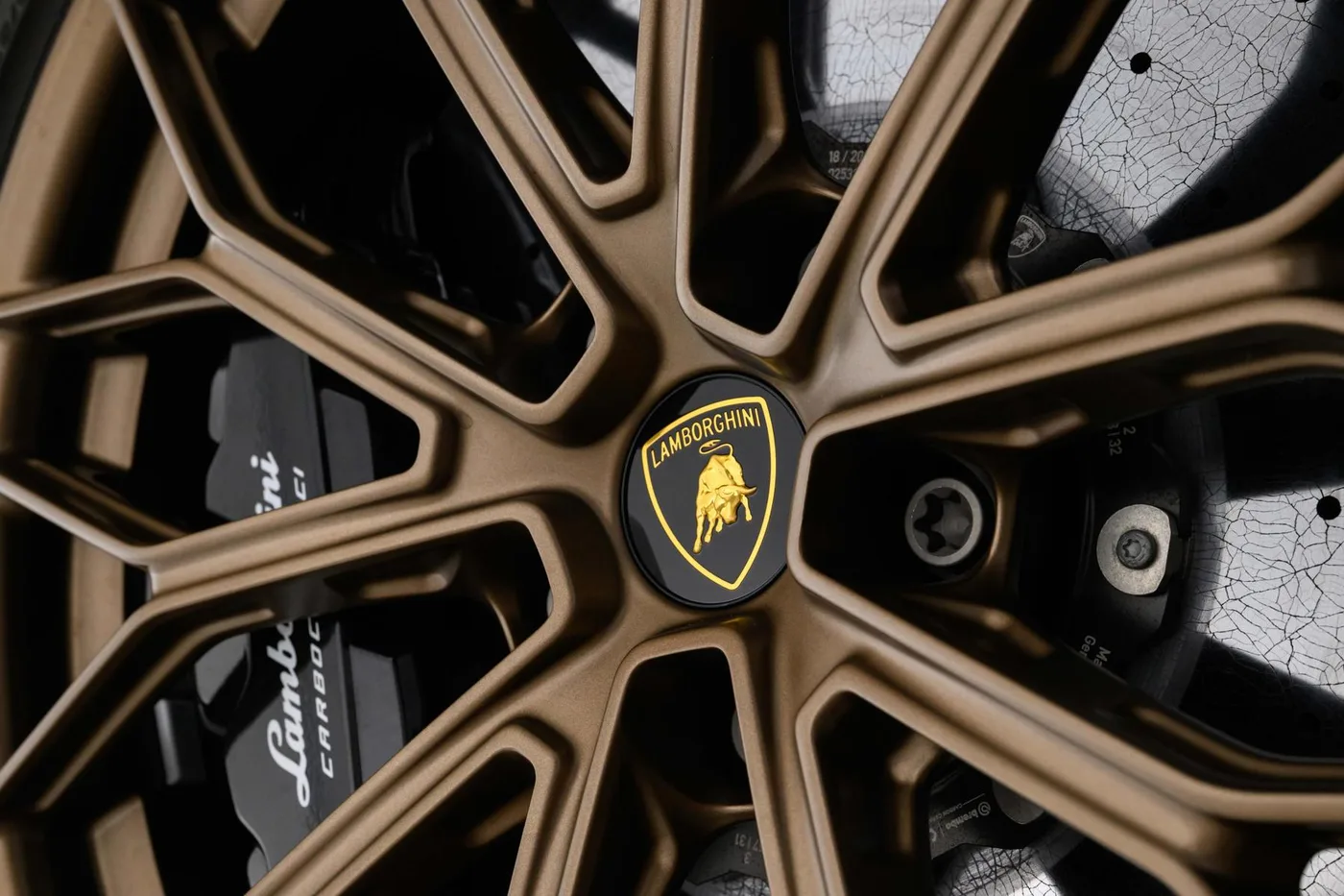 2024 Lamborghini Revuelto angeboten von einer Vertragshändlergruppe in Hatfield, Vereinigtes Königreich, Foto 17 von 20