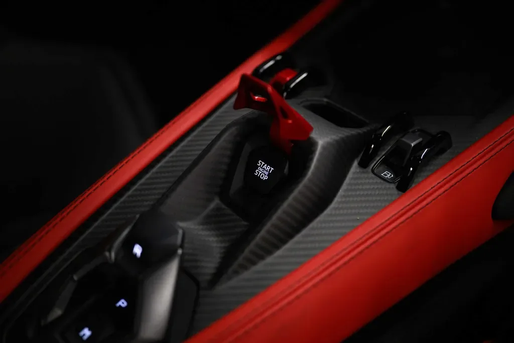 2024 Lamborghini Revuelto, 13/20