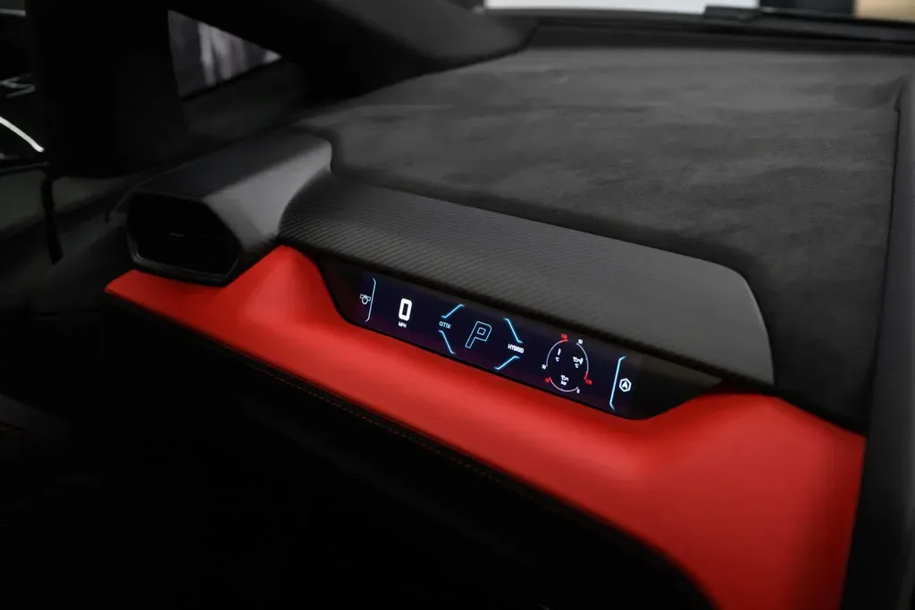 2024 Lamborghini Revuelto, 15/20