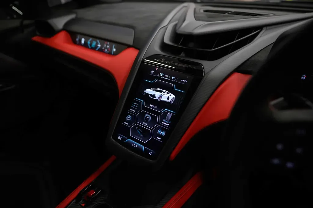 2024 Lamborghini Revuelto, 17/20