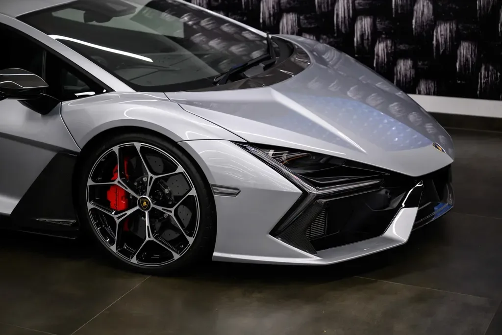 2024 Lamborghini Revuelto, 20/20