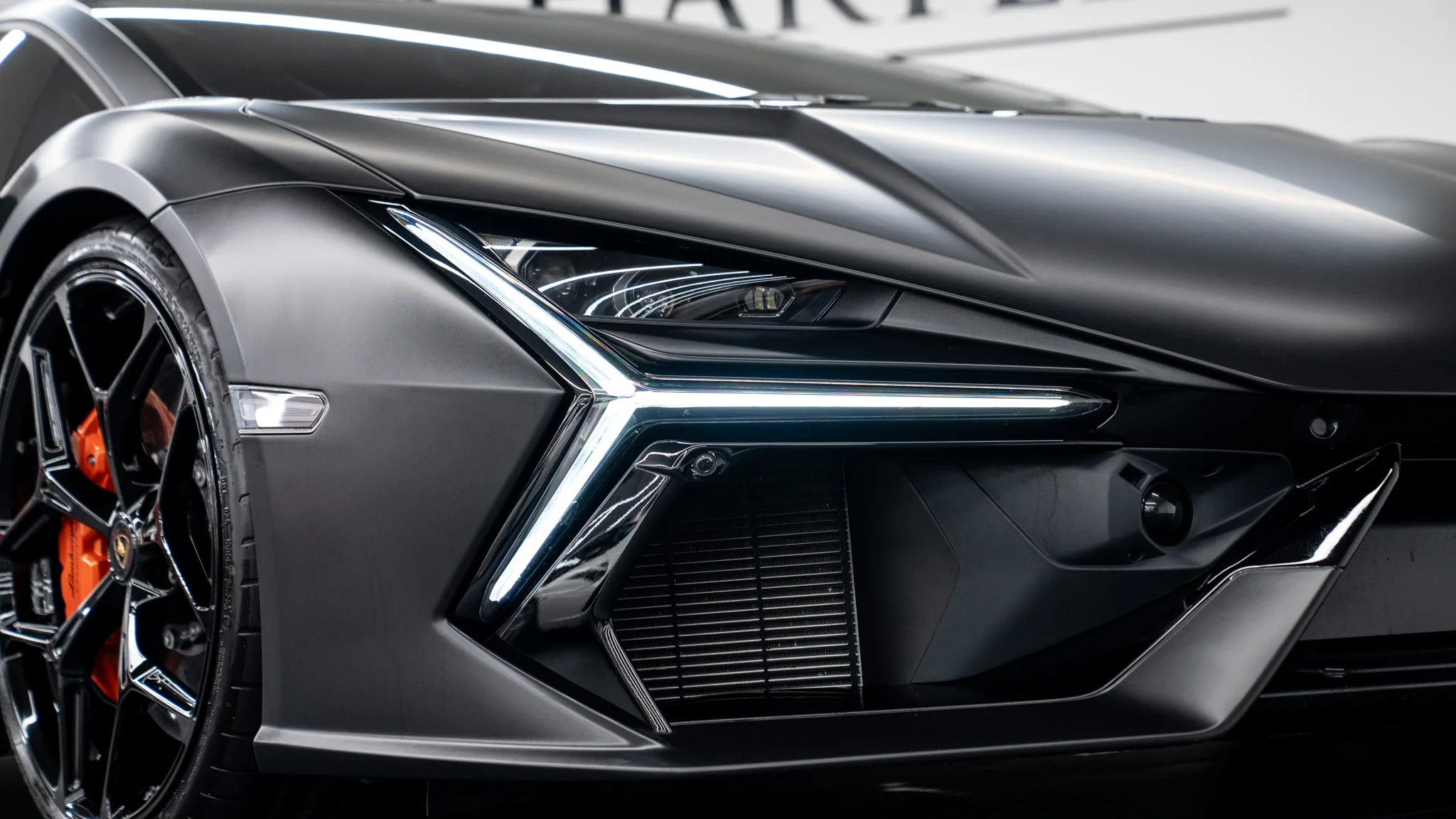 2024 Lamborghini Revuelto, 12/30