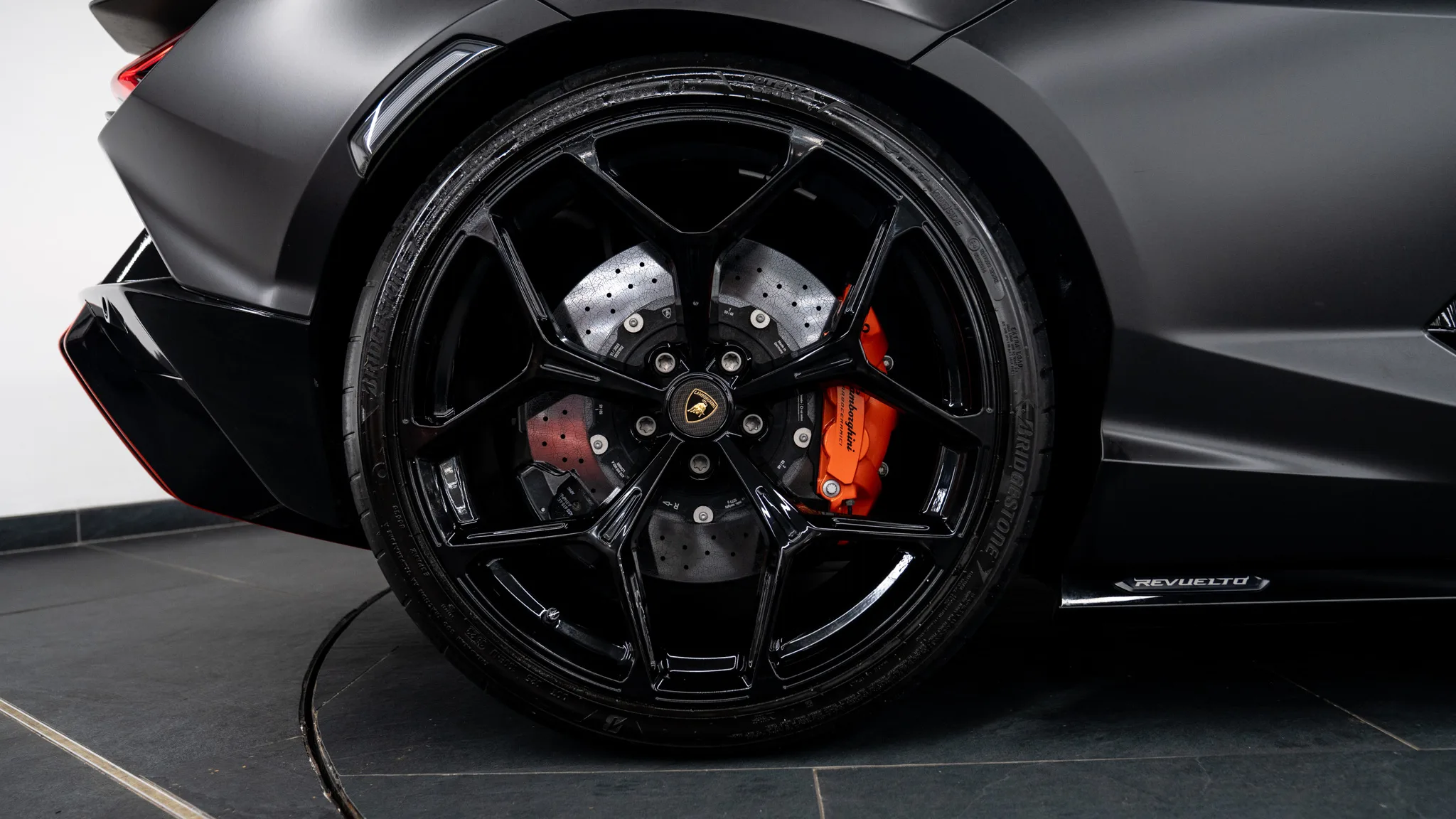 2024 Lamborghini Revuelto, 14/30