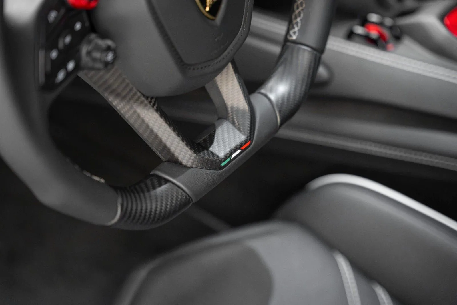 2024 Lamborghini Revuelto, 21/28