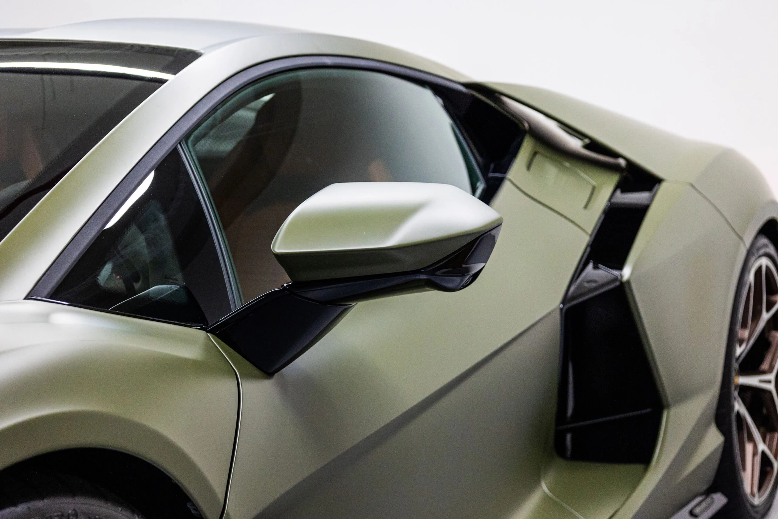 2024 Lamborghini Revuelto, 8/20