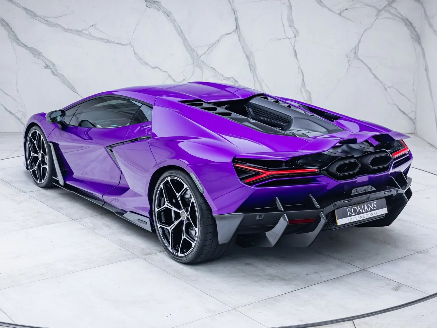 2024 Lamborghini Revuelto, 2/30