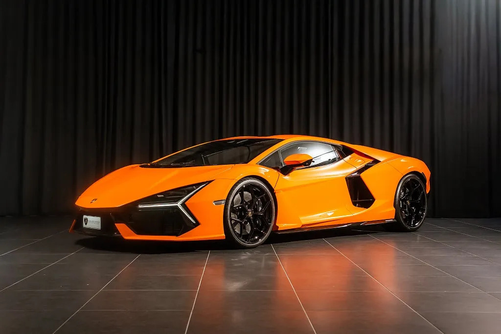 2024 Lamborghini Revuelto offered by an authorised dealer in Arlöv, Sweden, main photo