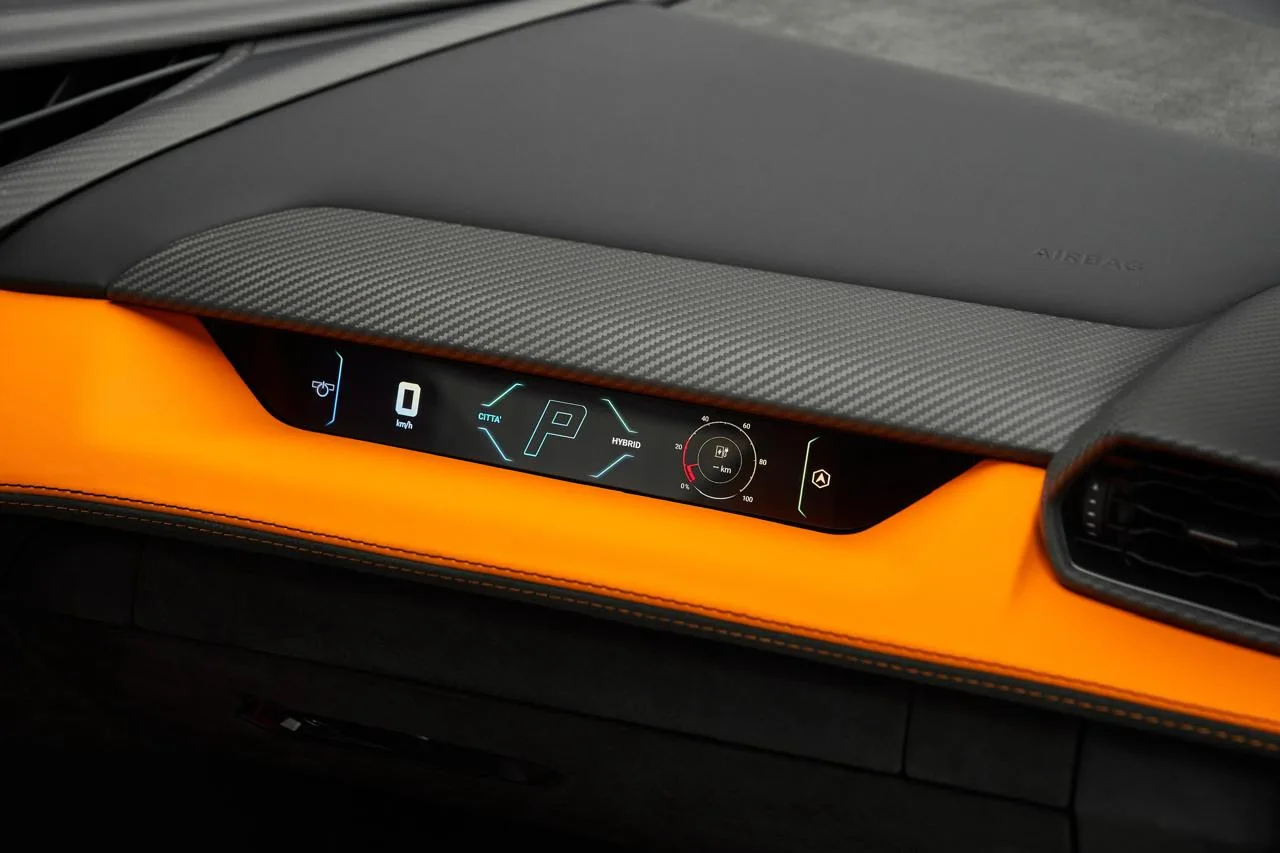 2024 Lamborghini Revuelto, 14/17
