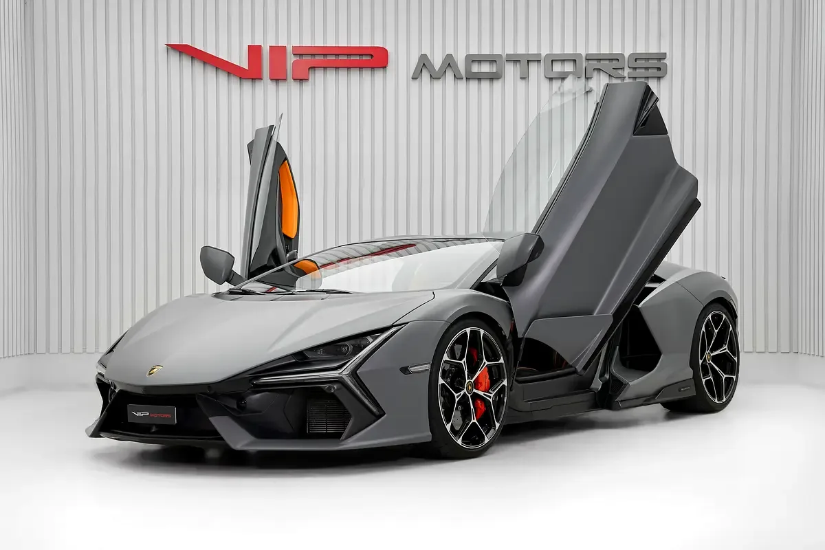 2024 Lamborghini Revuelto, 2/19