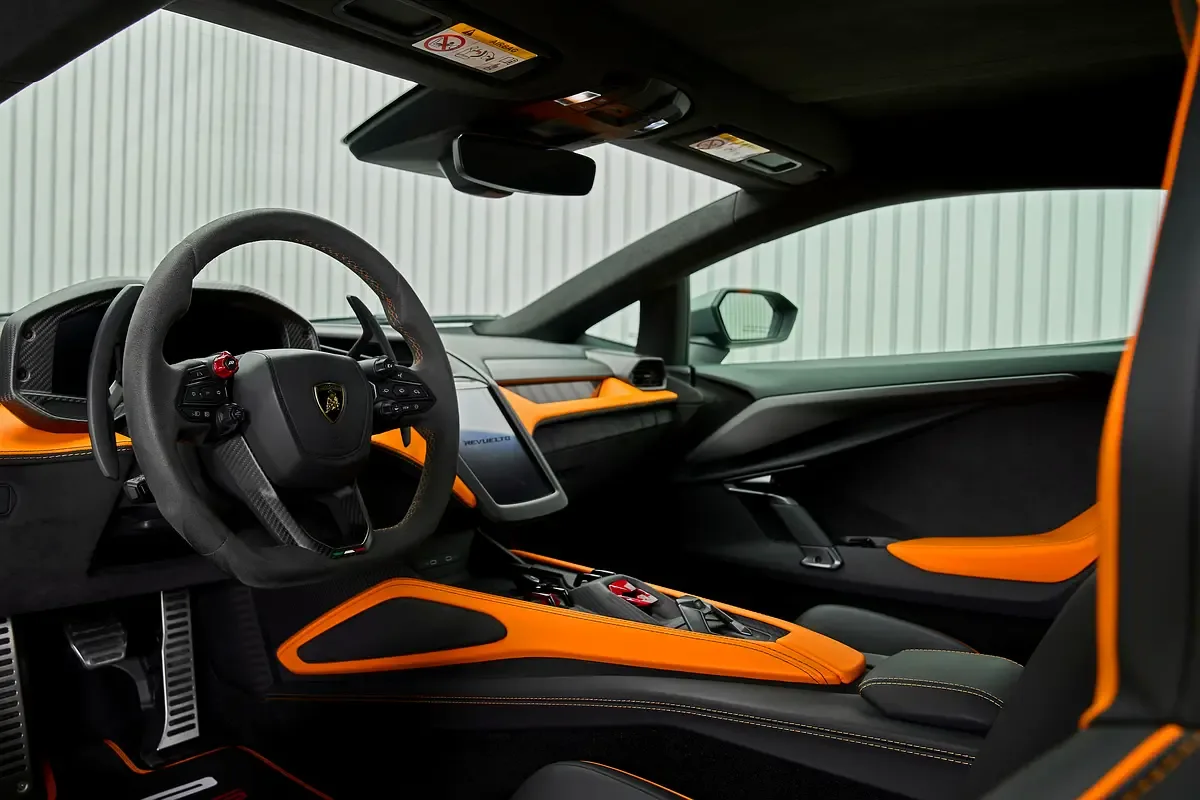 2024 Lamborghini Revuelto, 17/19