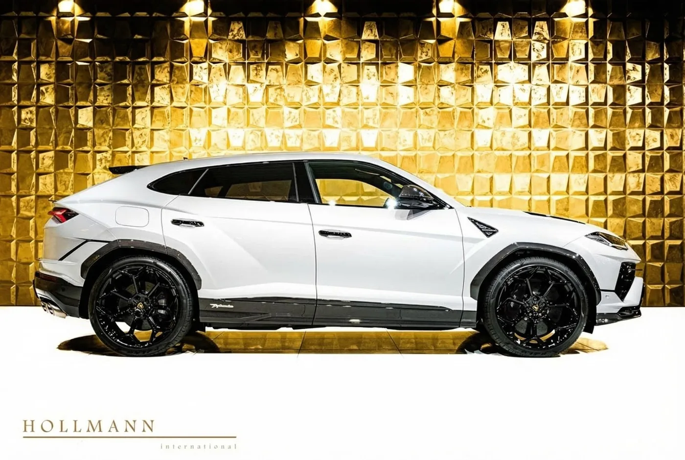 2024 Lamborghini Urus Performante angeboten von einem Fachhändler in Stuhr, Deutschland, Foto 7 von 8