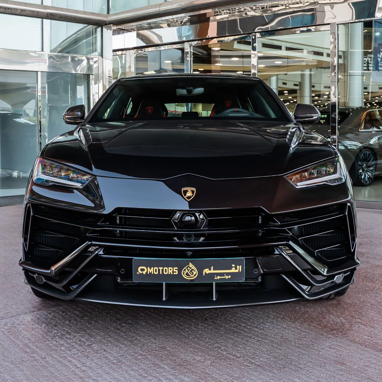 2024 Lamborghini Urus Performante angeboten von einem Fachhändler in Dubai, Vereinigte Arabische Emirate, Foto 6 von 25