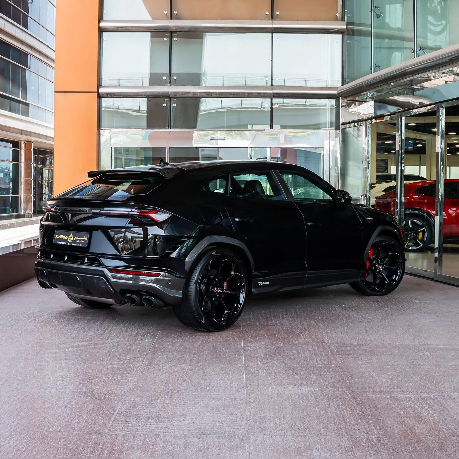 2024 Lamborghini Urus Performante angeboten von einem Fachhändler in Dubai, Vereinigte Arabische Emirate, Foto 7 von 25