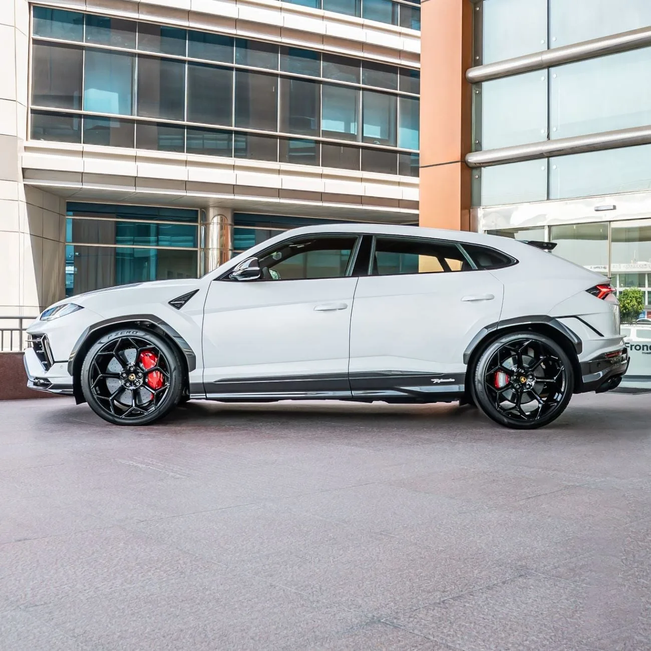 2024 Lamborghini Urus Performante, 5/20