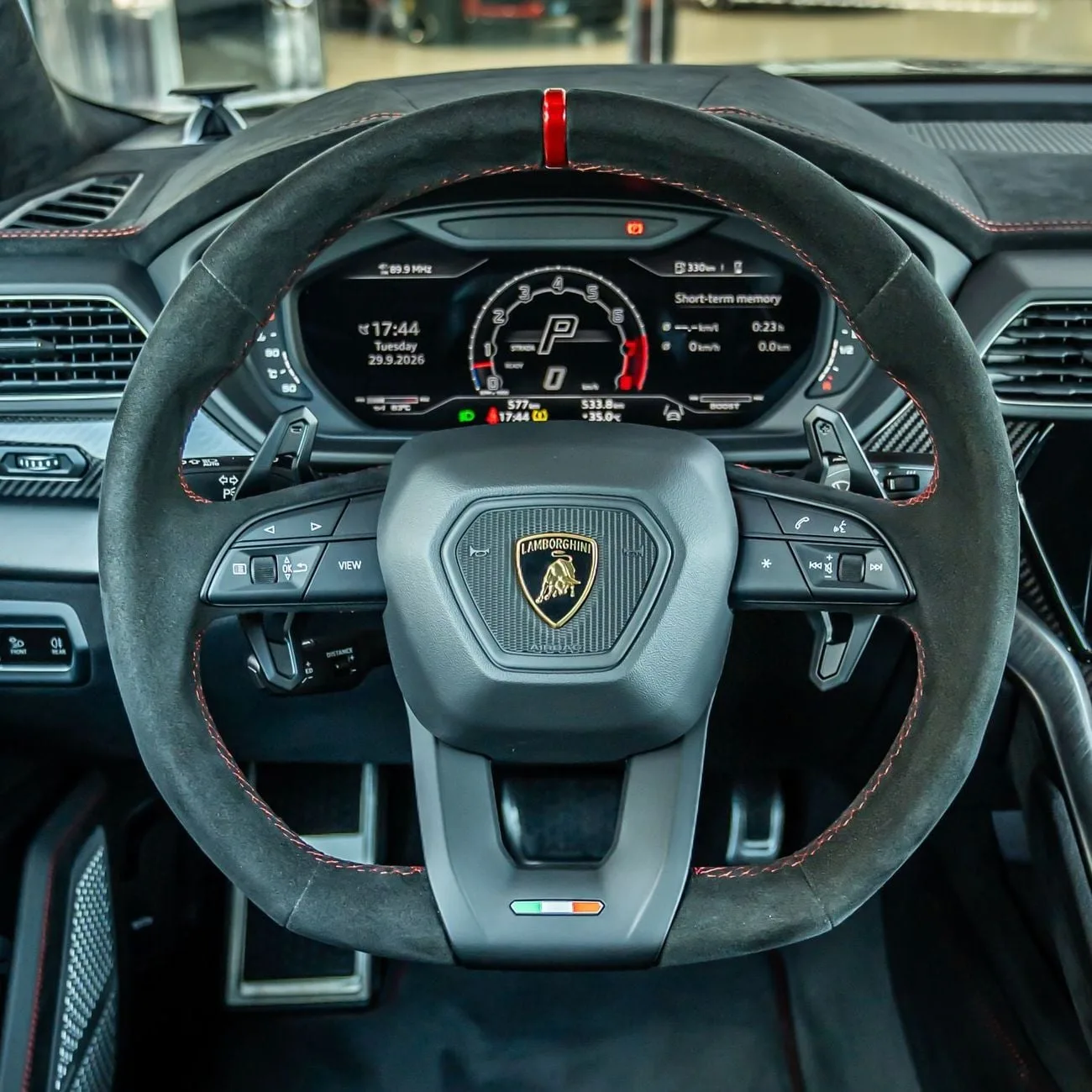 2024 Lamborghini Urus Performante, 18/20