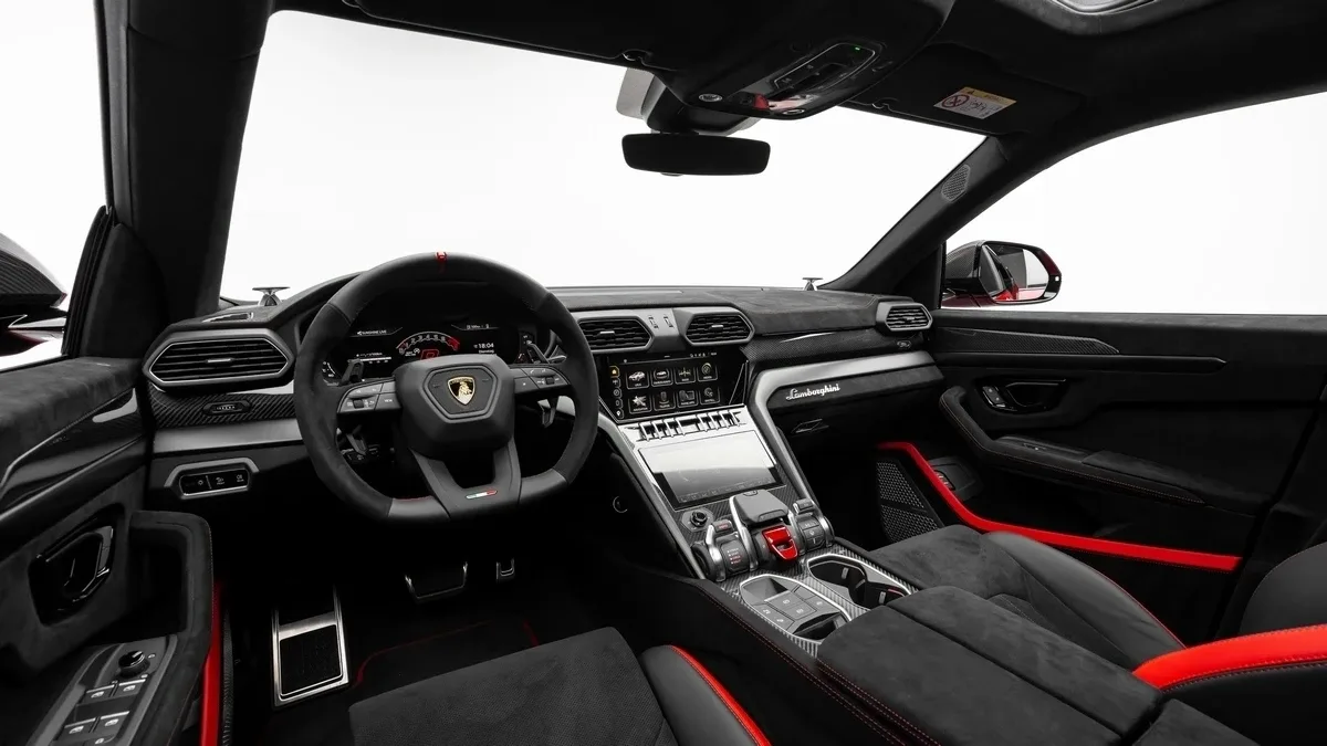 2024 Lamborghini Urus Performante offered by a specialist dealer in Dubai, United Arab Emirates, photo 12 of 25