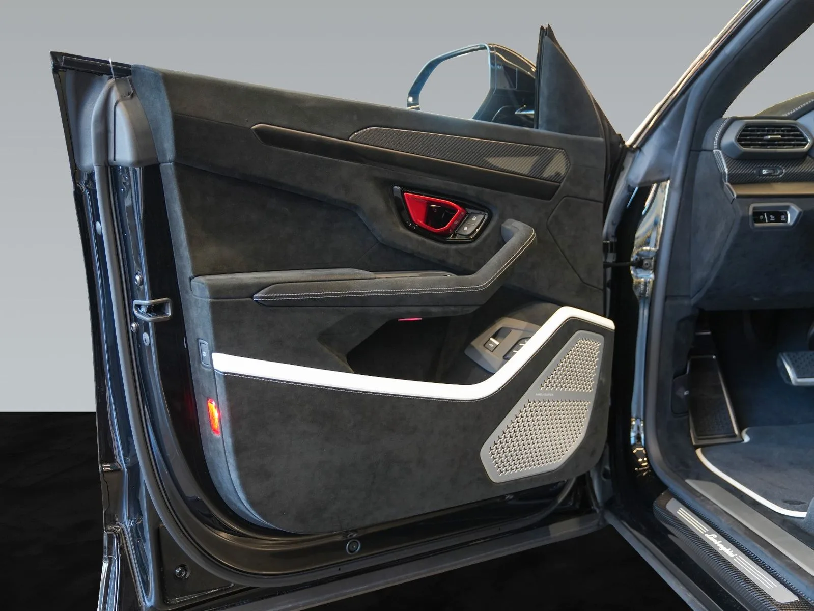 2024 Lamborghini Urus Performante, 23/30