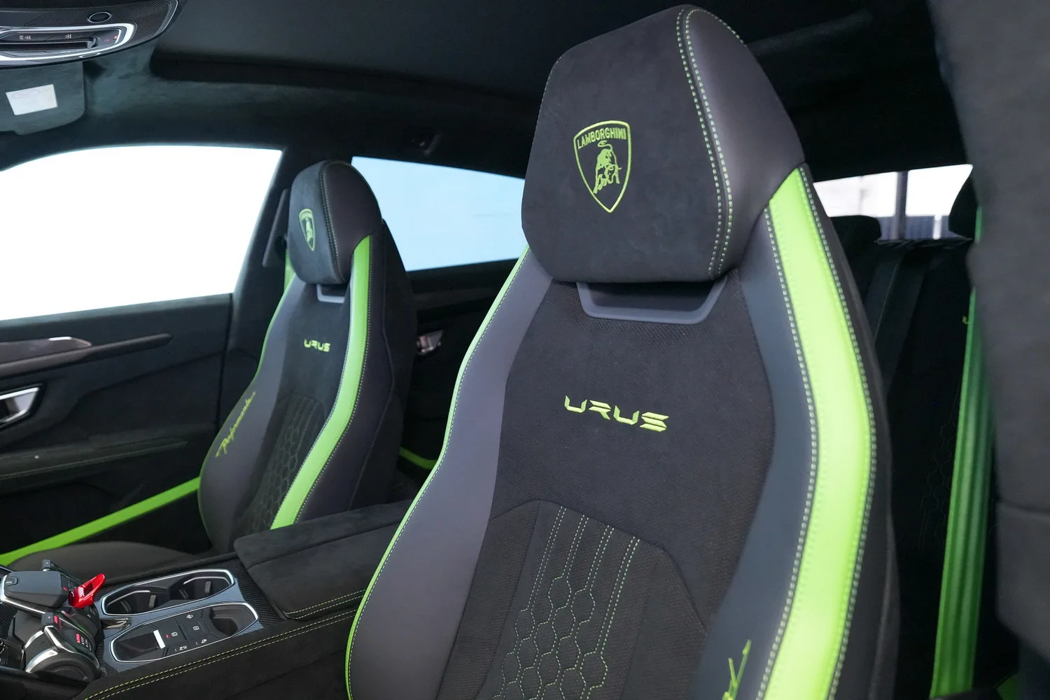 2024 Lamborghini Urus Performante, 13/19